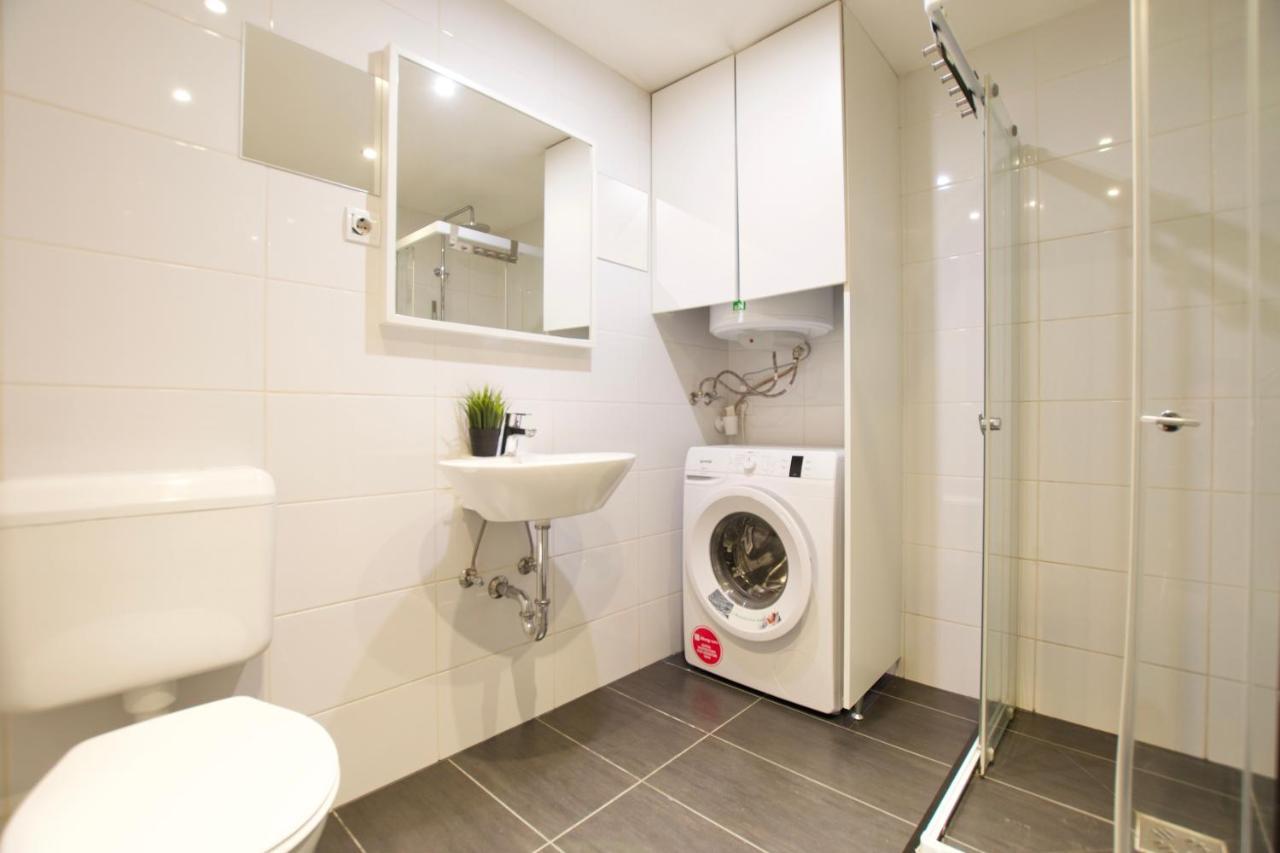 Standard By Hi5 - B25 Apartament *